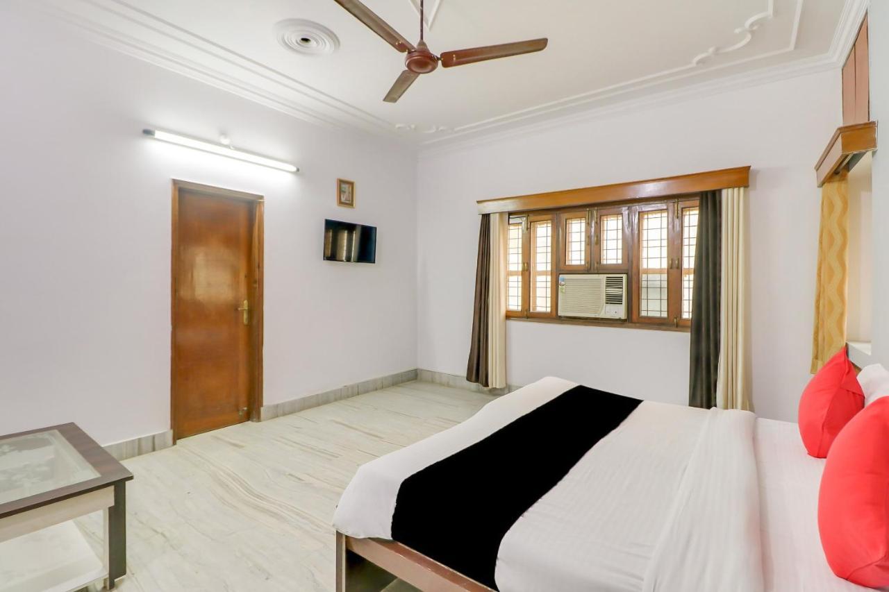 Super Oyo Capital O Heritage House Colonelganj 외부 사진