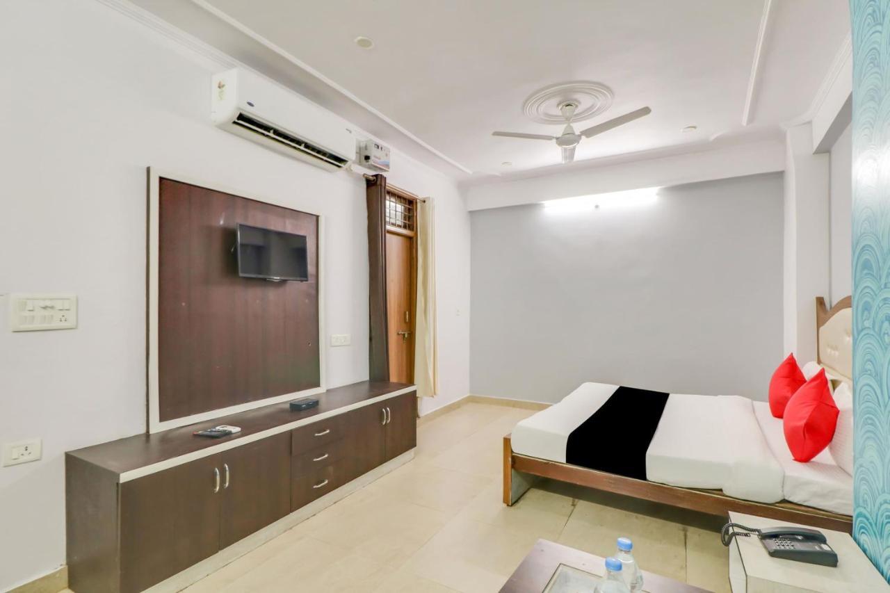 Super Oyo Capital O Heritage House Colonelganj 외부 사진